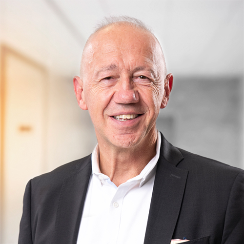 Protraitbild von Dr. Uwe Pfeiffle