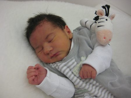 Ivanova Ivanova, Lea